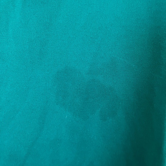 Under Armour workout top - Picture 2 of 5